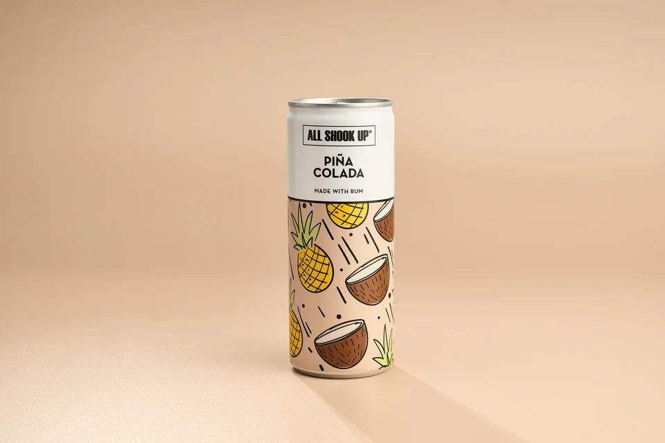 Oficiální lifestyle fotografie produktu Ready to Drink Pina Colada 3,4%.
