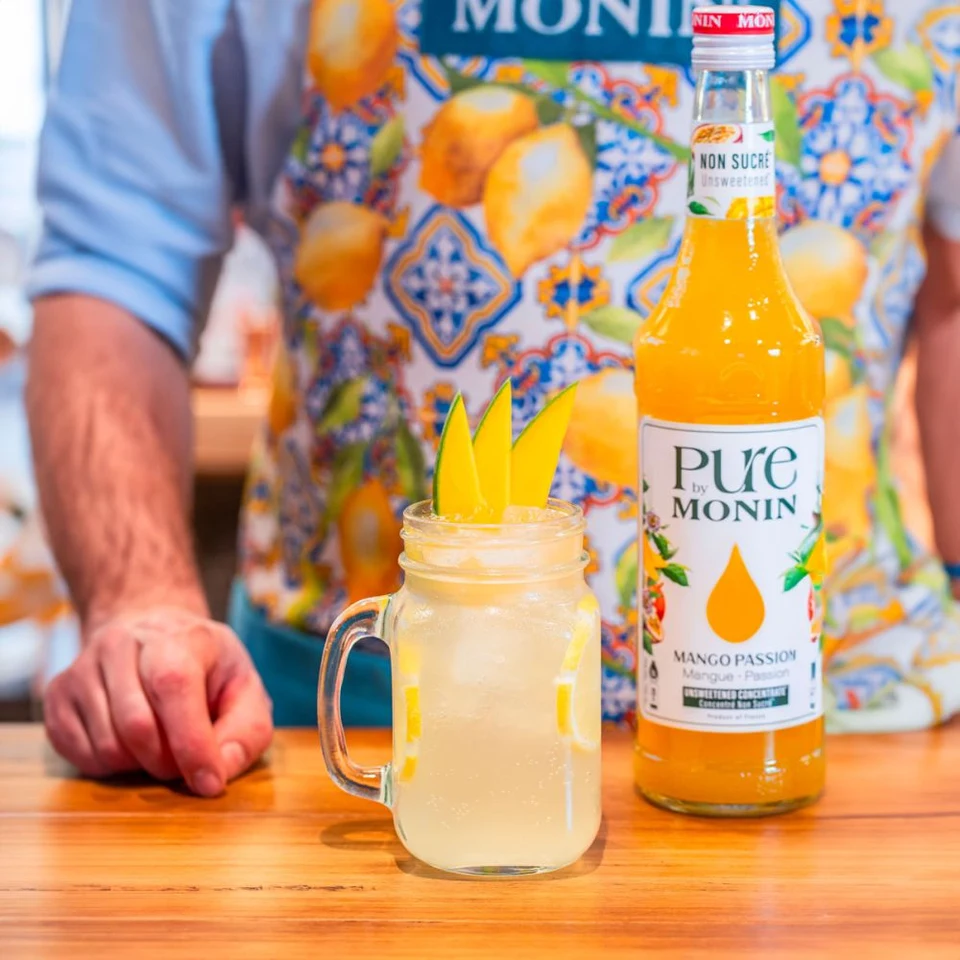 Monin PURE koncentrát Mango & Maracuja 0,7l