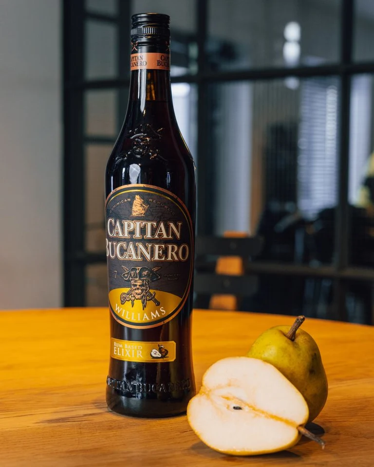 Capitan Bucanero Elixír Williams 7yo 36% 0,7l