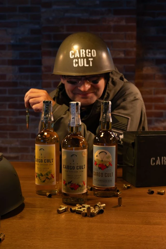 Cargo Cult Spiced Rum 38,5 % – Limitovaná edice Ammo Box 0,7 l